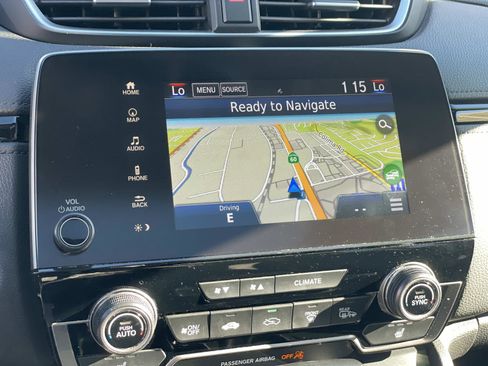 Used 2019 Honda CR-V Touring image 10