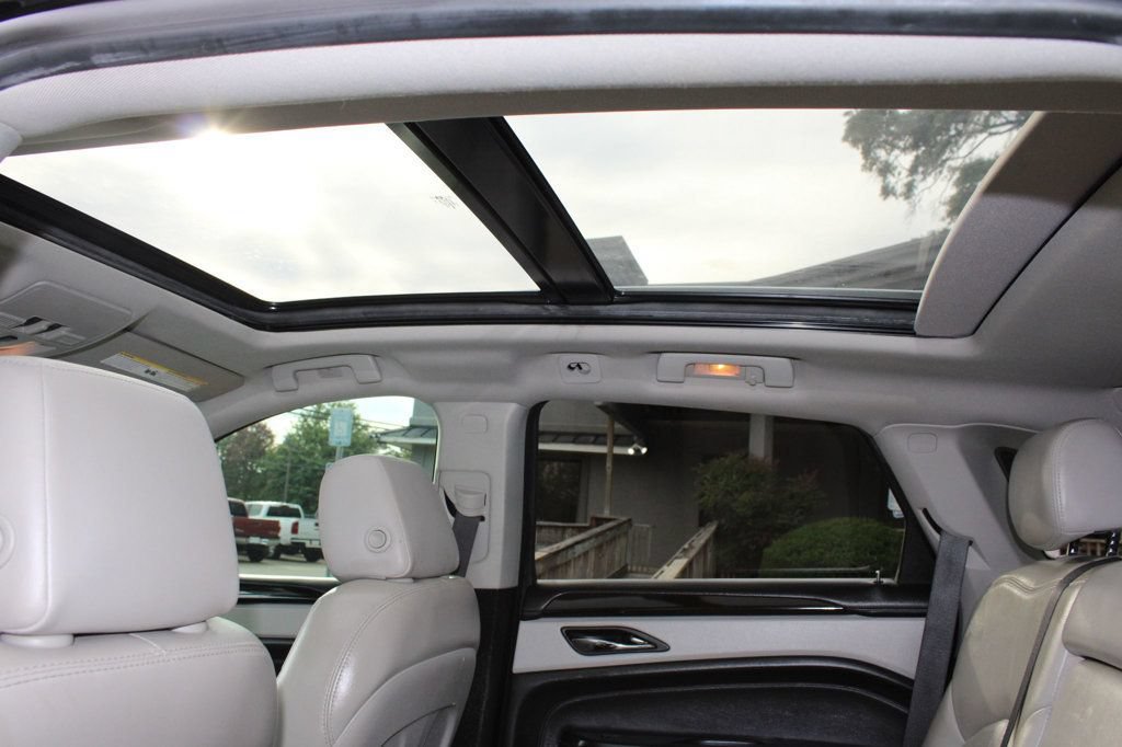 Used 2016 Cadillac SRX Luxury w/ Driver Awareness Package FWD image 25