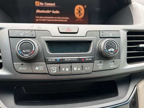 Used 2012 Honda Odyssey EX-L image 15