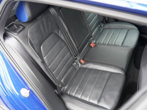 Used 2023 Volkswagen Golf R image 59