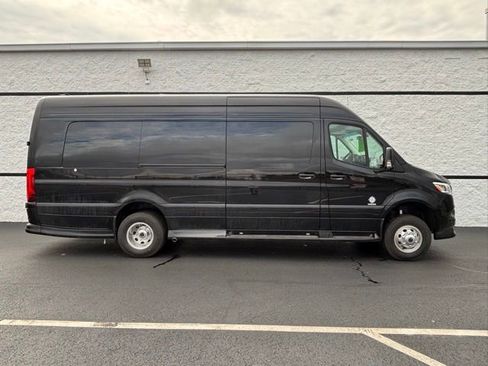New 2025 Mercedes-Benz Sprinter 3500 image 8