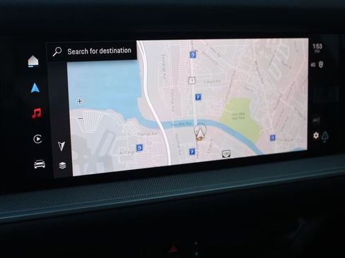 Certified 2025 Porsche Cayenne Coupe image 21