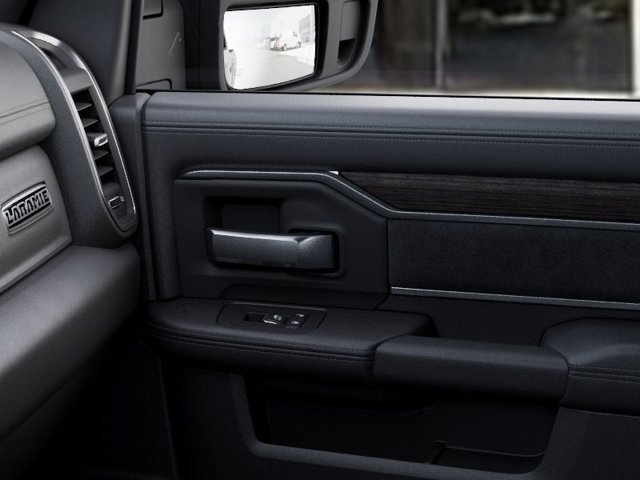 New 2026 RAM 2500 Laramie w/ Sport Appearance Package AWD/4WD image 25