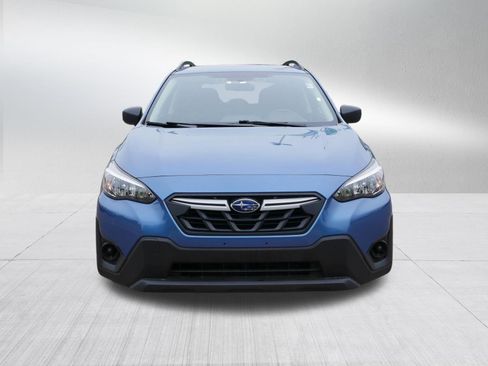 Used 2023 Subaru Crosstrek 2.0i AWD/4WD image 2