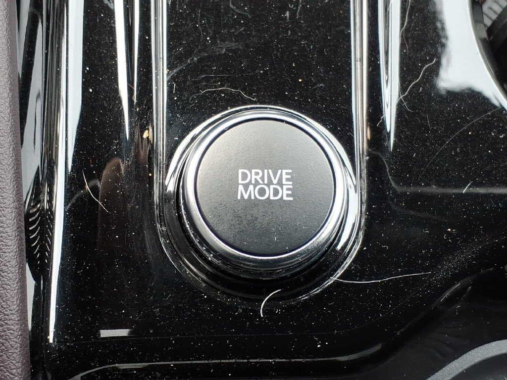 Used 2025 Ford Explorer Platinum AWD/4WD image 21