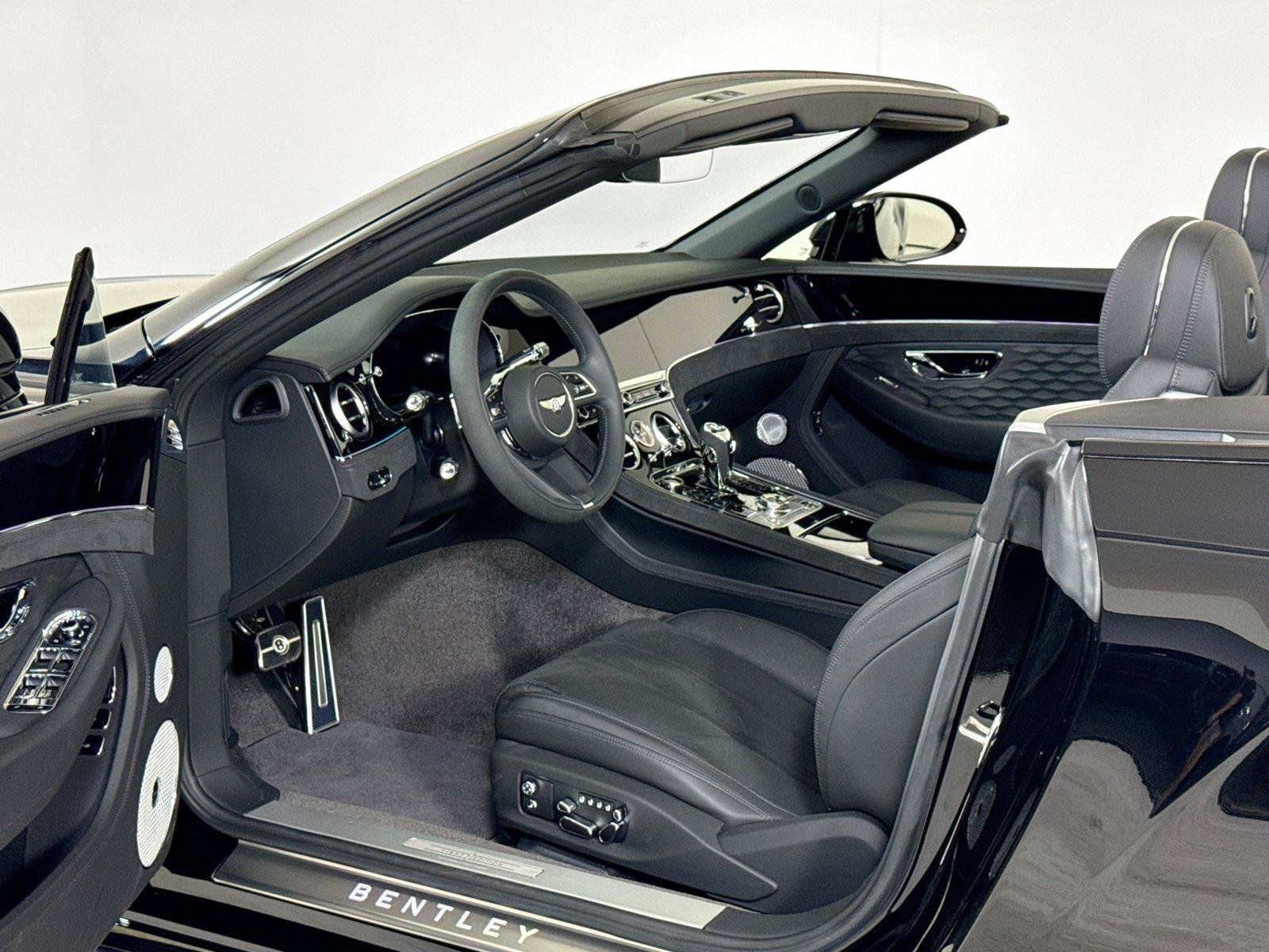 Used 2025 Bentley Continental GT Speed AWD/4WD image 13