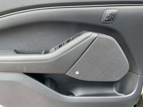 New 2025 Ford Mustang Mach-E Premium image 10