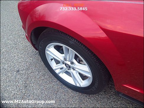Used 2006 Ford Mustang Premium image 23