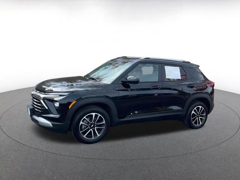 Used 2025 Chevrolet TrailBlazer LT image 7