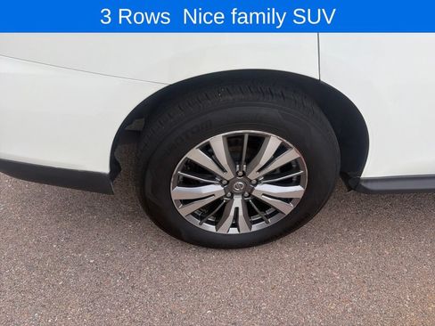 Used 2020 Nissan Pathfinder SV FWD image 38