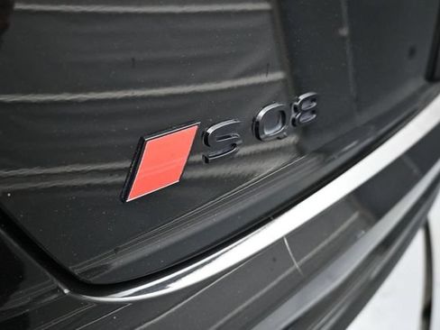 Used 2024 Audi SQ8 Prestige w/ Prestige Package AWD/4WD image 10