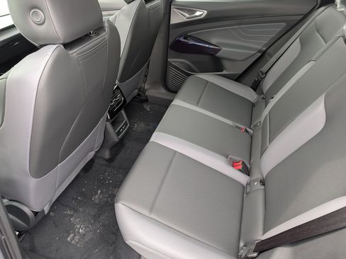 New 2025 Volkswagen ID.4 Pro S image 6