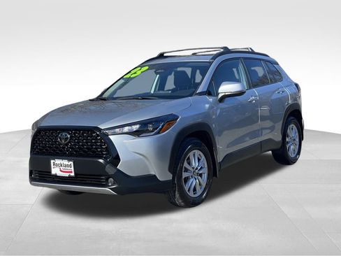 Used 2023 Toyota Corolla Cross LE w/ Moonroof Package AWD/4WD image 2