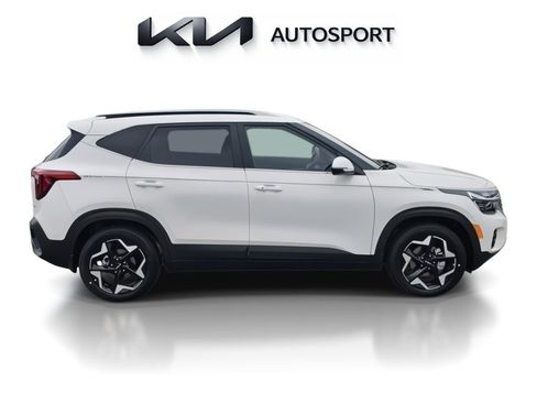 New 2026 Kia Seltos EX FWD image 7