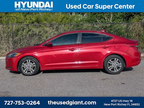 Used 2018 Hyundai Elantra SEL image 2