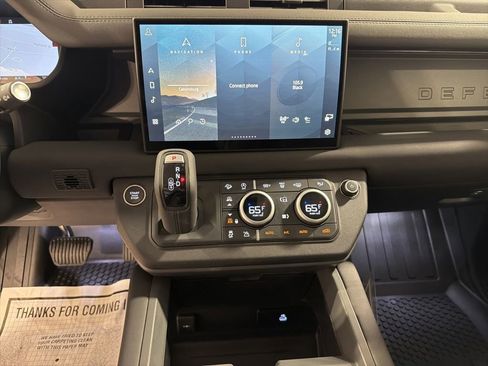 Used 2025 Land Rover Defender 110 S AWD/4WD image 16