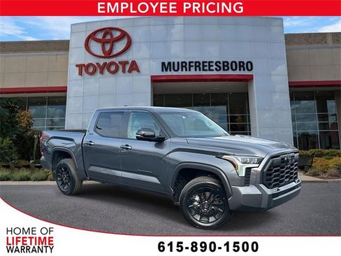 Used 2024 Toyota Tundra Limited image 1