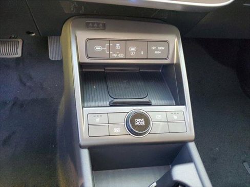 New 2025 Hyundai Kona SEL FWD image 12