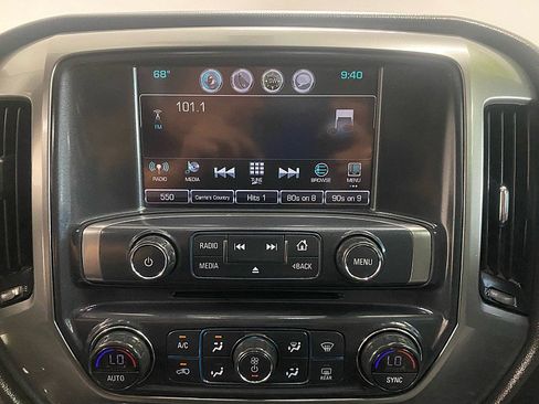 Used 2018 Chevrolet Silverado 1500 LT w/ All Star Edition image 19