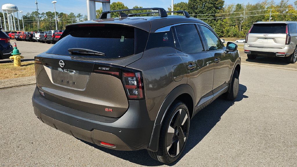 Certified 2025 Nissan Kicks SR FWD image 12