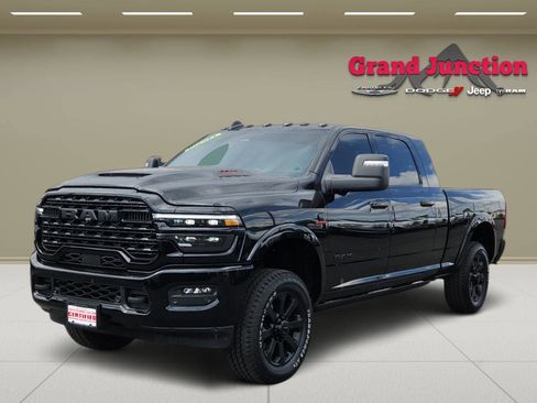 Used 2026 RAM 3500 Limited AWD/4WD image 3