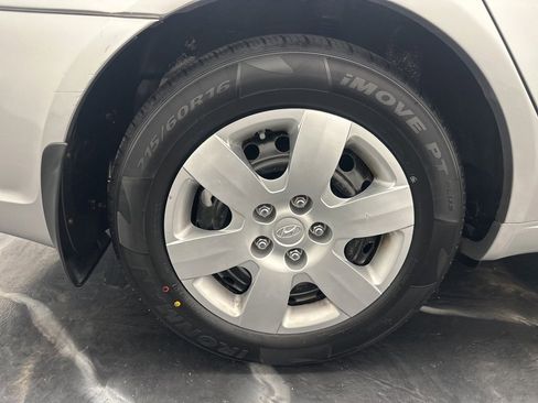 Used 2010 Hyundai Sonata GLS image 29