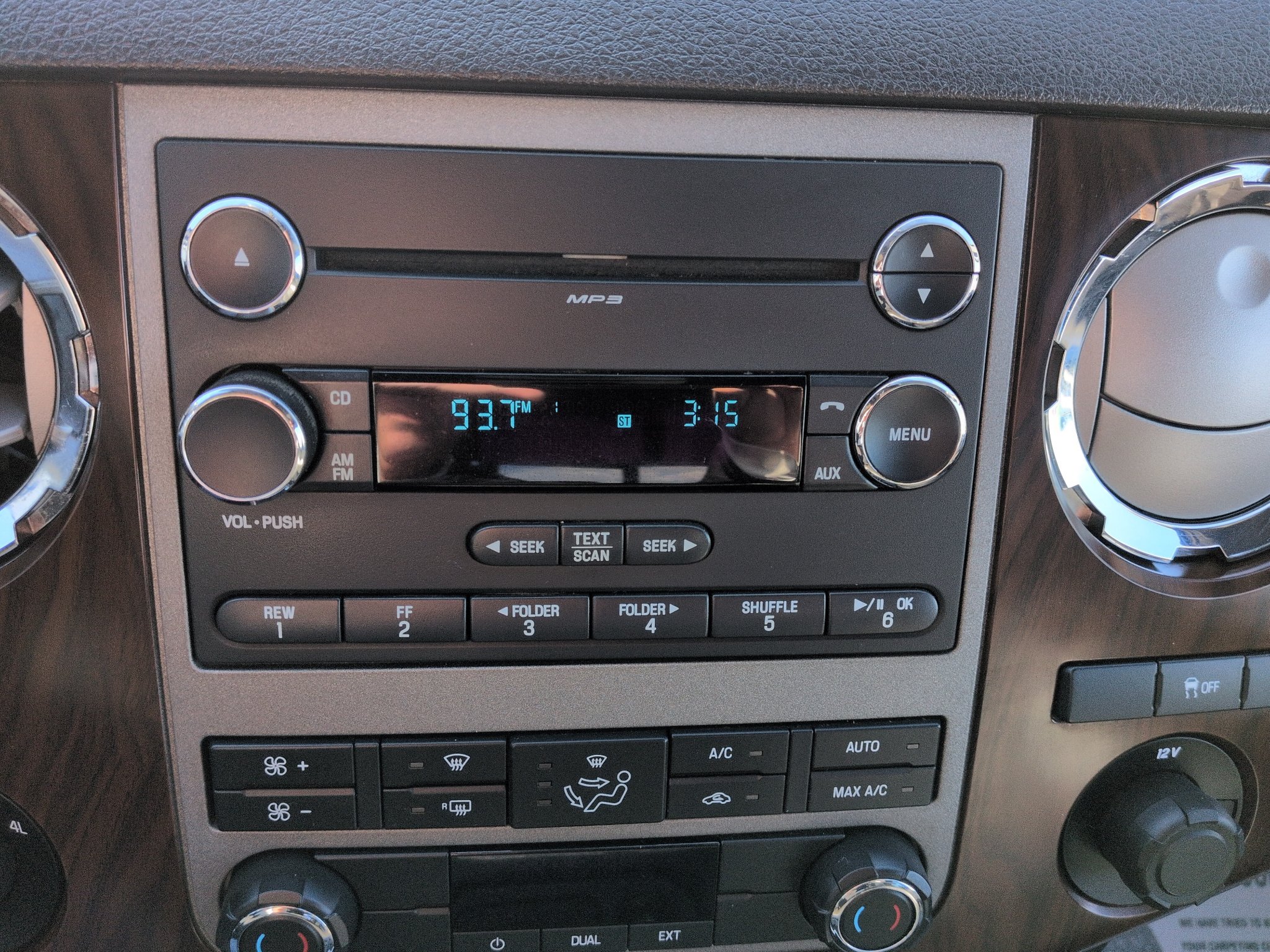 Used 2012 Ford F350 Lariat w/ Chrome Pkg AWD/4WD image 20