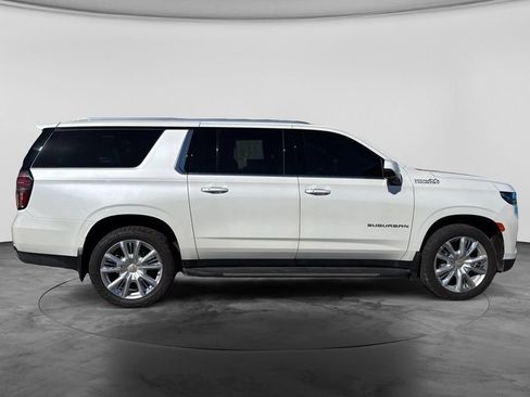 Used 2024 Chevrolet Suburban High Country w/ Max Trailering Package AWD/4WD image 13