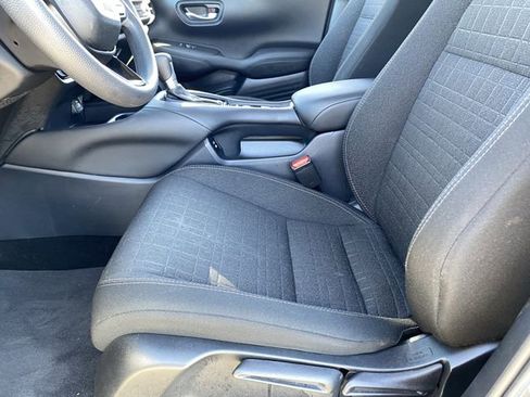 Used 2025 Honda HR-V LX image 20