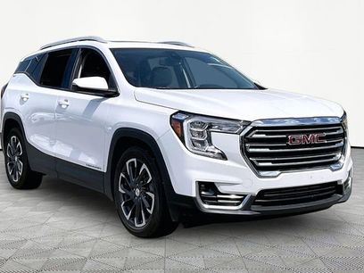 Used 2022 GMC Terrain SLT w/ Infotainment Package II