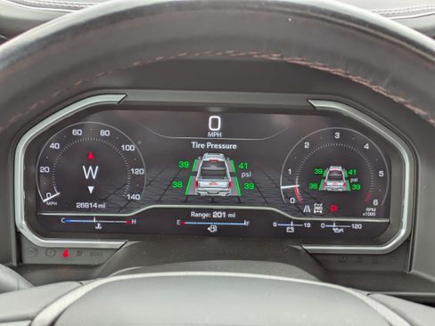 Used 2024 GMC Sierra 1500 AT4X image 28