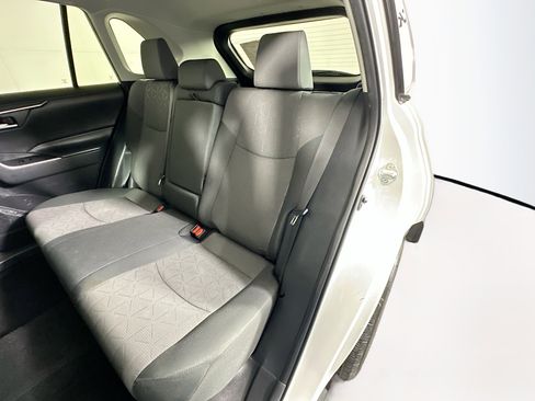 Used 2024 Toyota RAV4 XLE image 26