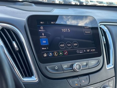 Used 2024 Chevrolet Malibu LT image 20