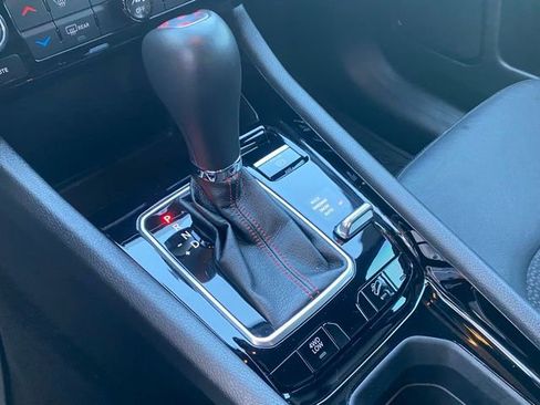 Used 2024 Jeep Compass Trailhawk image 24