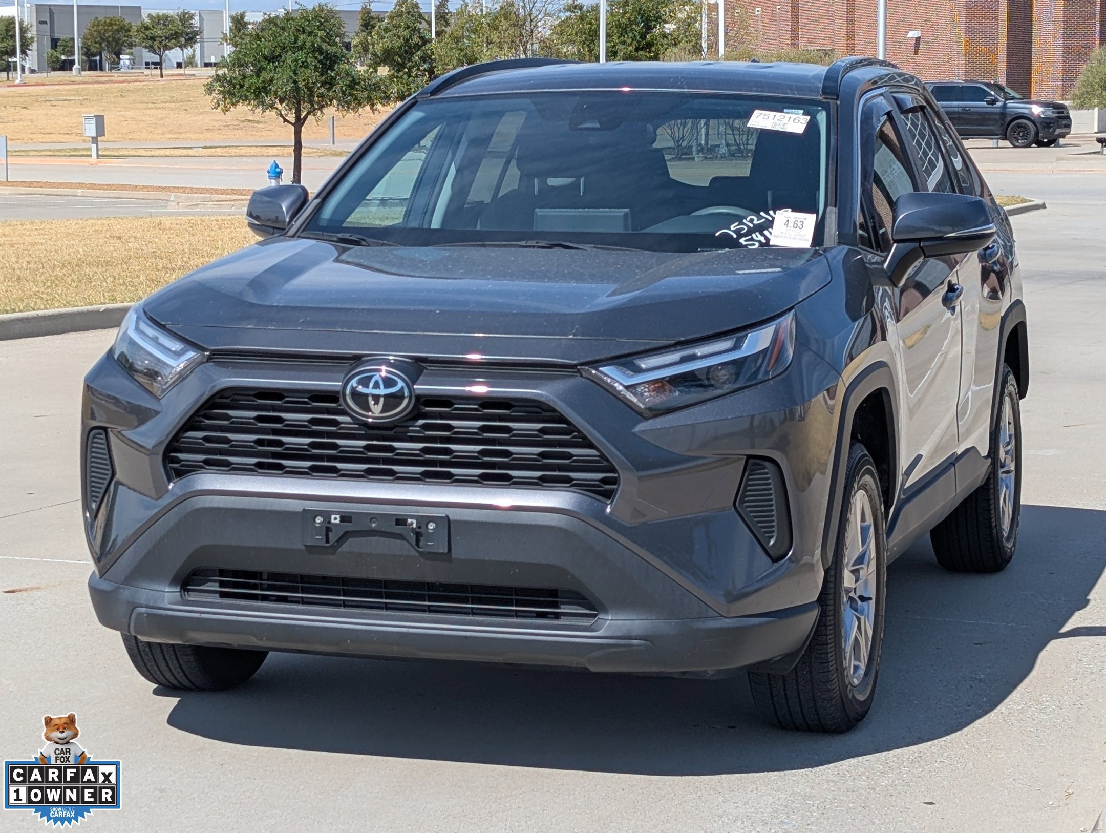 Used 2022 Toyota RAV4 XLE AWD/4WD image 9