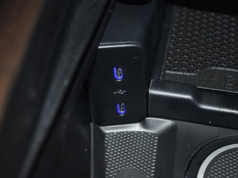 New 2026 Mercedes-Benz E 350 4MATIC Sedan image 11