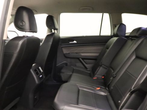 Used 2023 Volkswagen Atlas SE FWD image 16