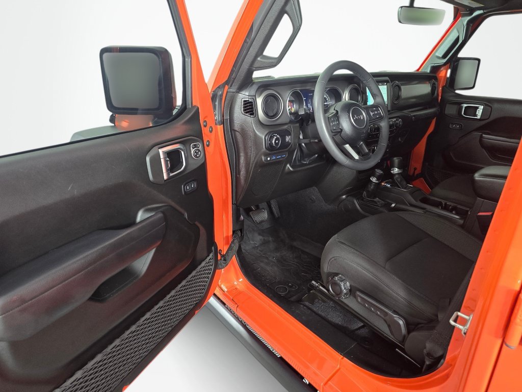 Used 2023 Jeep Wrangler Unlimited w/ 8.4" Radio Group AWD/4WD image 30
