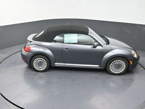 Used 2013 Volkswagen Beetle 2.5 image 20