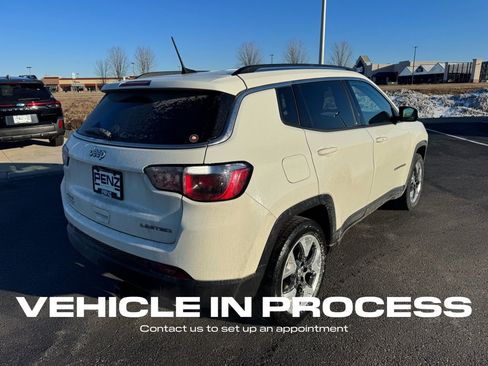 Used 2019 Jeep Compass Limited image 3
