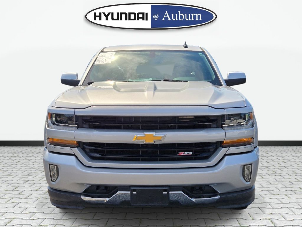 Used 2018 Chevrolet Silverado 1500 LT w/ All Star Edition AWD/4WD image 10