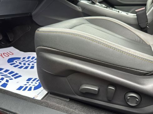 Used 2025 Subaru Crosstrek 2.5i Wilderness image 11