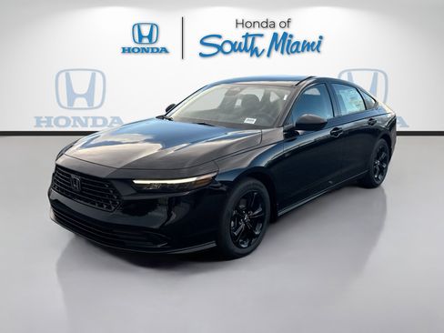 New 2025 Honda Accord SE image 3