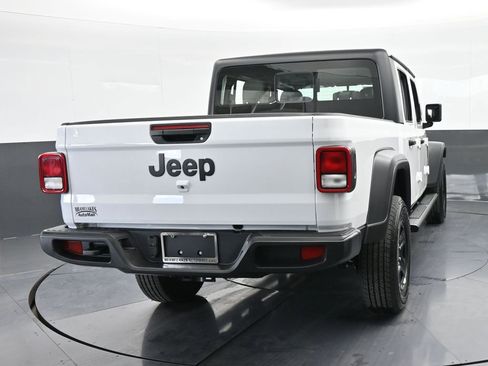 New 2026 Jeep Gladiator Sport image 5