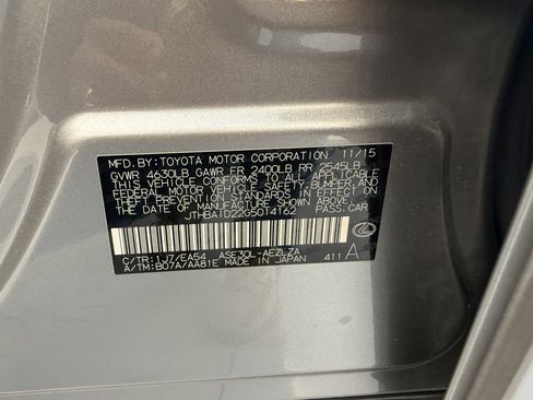 Used 2016 Lexus IS 200t RWD image 49