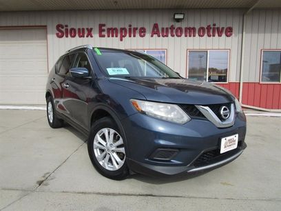 Used 2015 Nissan Rogue SV w/ SV Premium Package