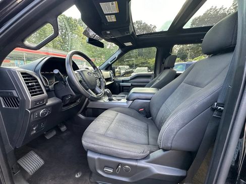 Used 2018 Ford F150 XLT w/ Equipment Group 302A Luxury AWD/4WD image 8