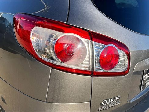 Used 2011 Hyundai Santa Fe Limited w/ Navigation Pkg 4 image 26