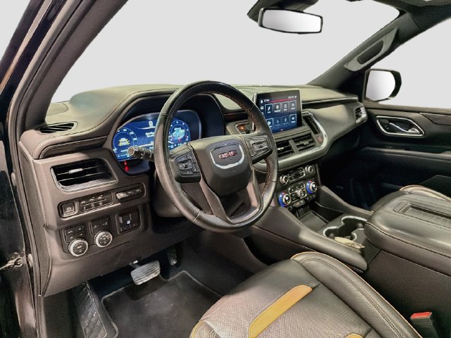 Used 2023 GMC Yukon AT4 w/ AT4 Premium Plus Package AWD/4WD image 9
