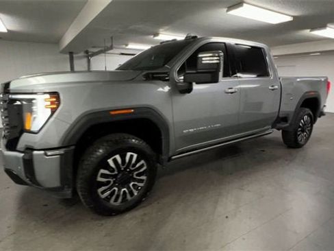 Certified 2025 GMC Sierra 2500 Denali Ultimate image 4